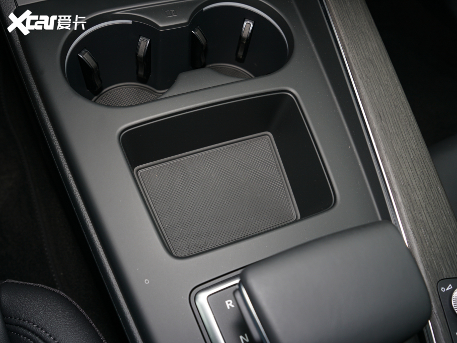 2022WA4(M) allroad quattro