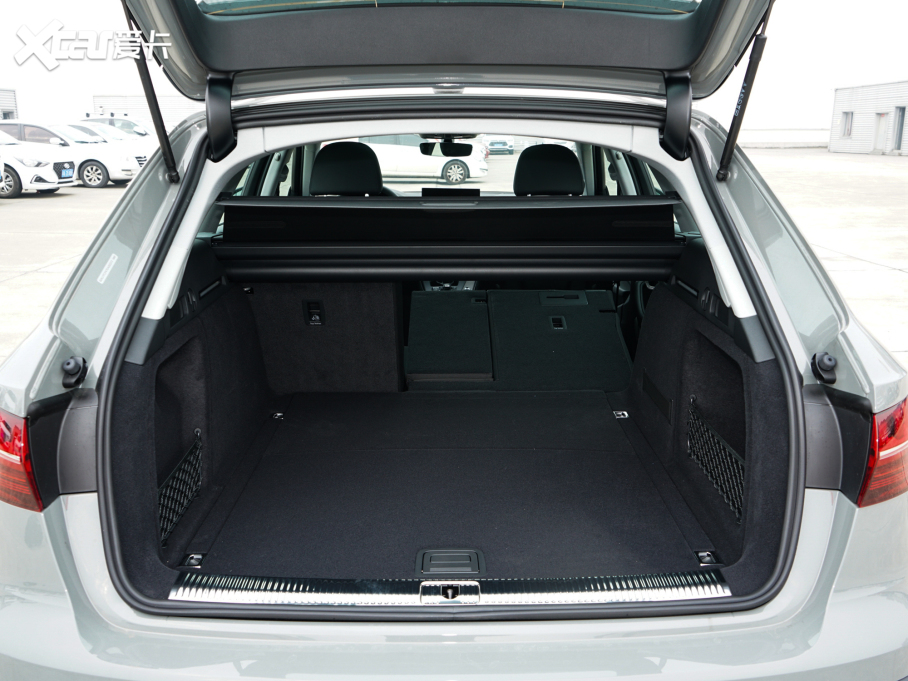 2022WA4(M(jn)) allroad quattro