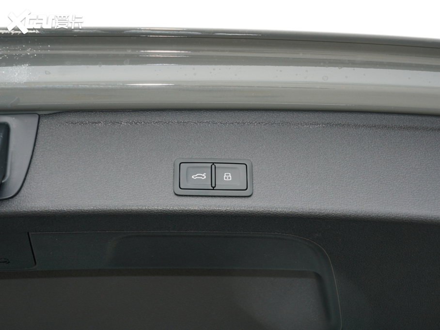 2022WA4(M) allroad quattro