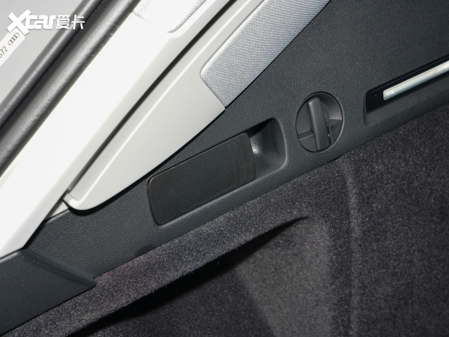 2022WA4(M) allroad quattro