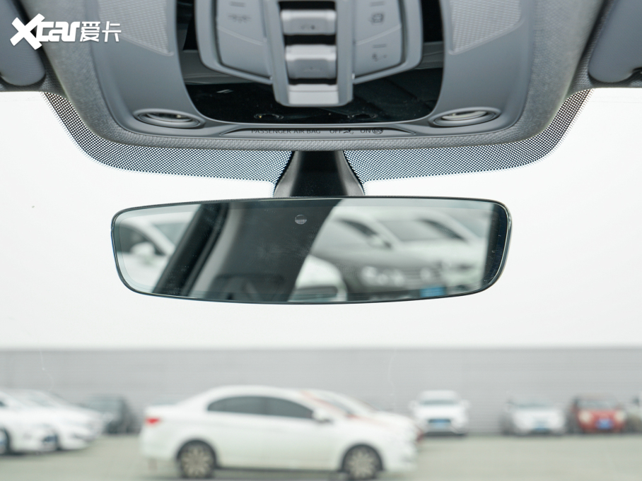 2022WA4(M) allroad quattro