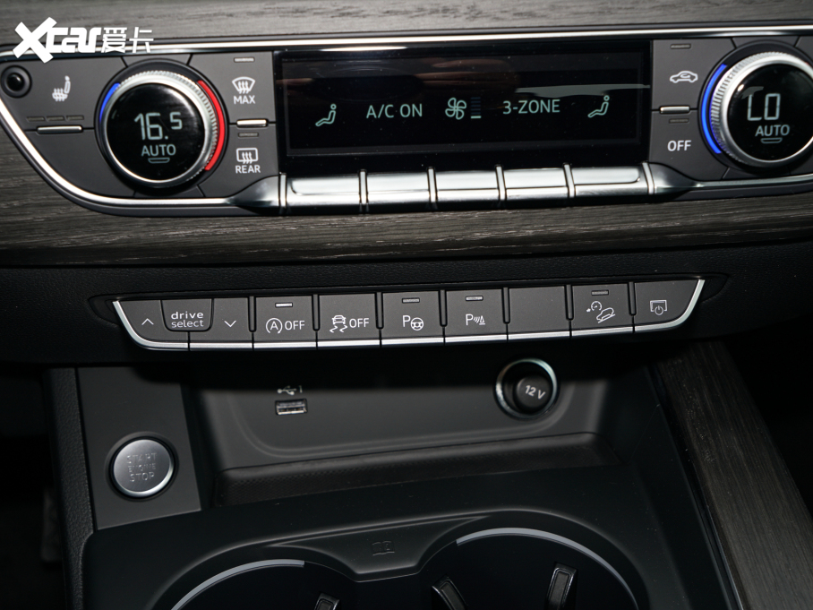 2022WA4(M) allroad quattro