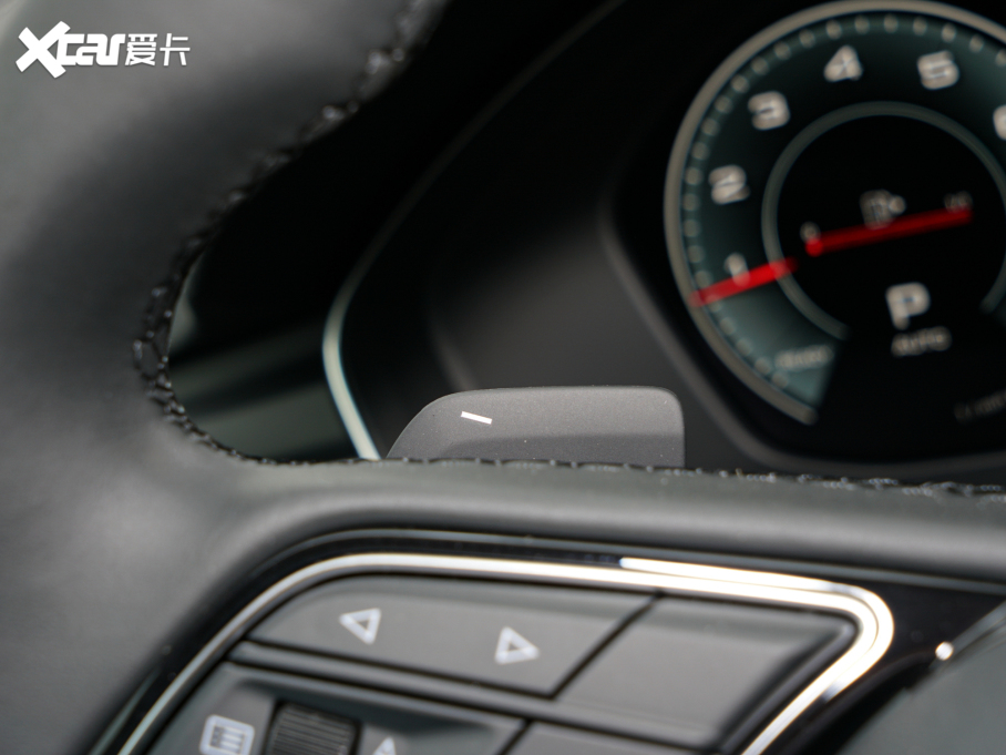 2022WA4(M) allroad quattro