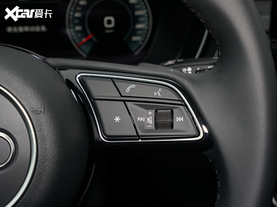 2022WA4(M) allroad quattro