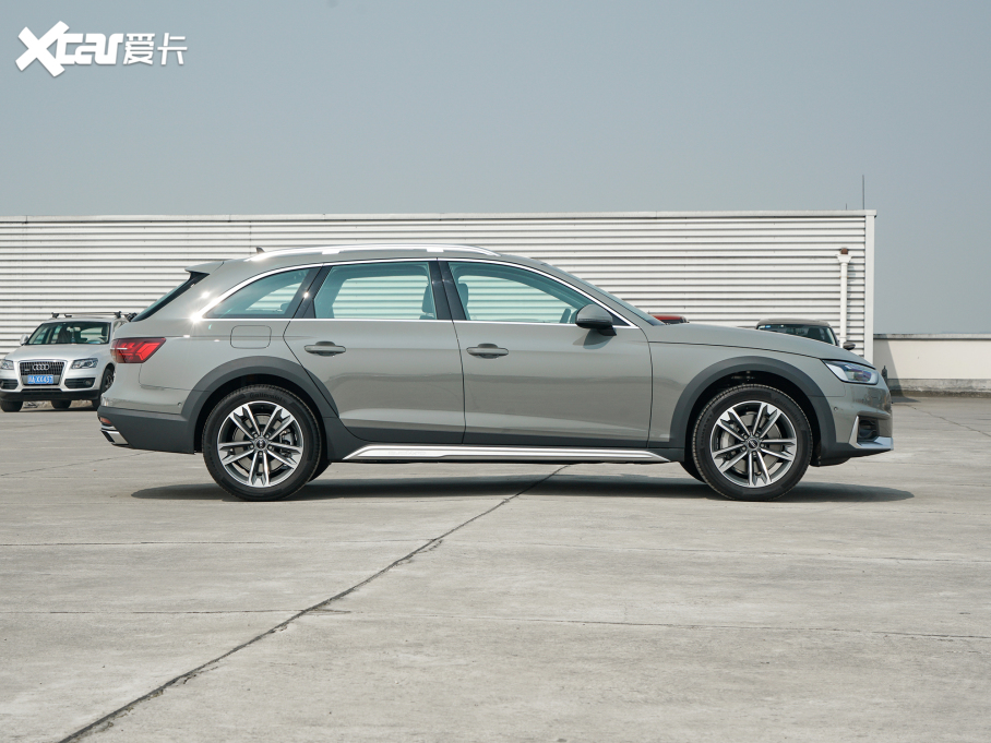 2022WA4(M) allroad quattro ѩ\Ӱ
