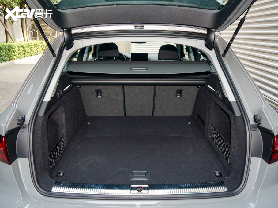 2022WA4(M) allroad quattro ѩ\Ӱ