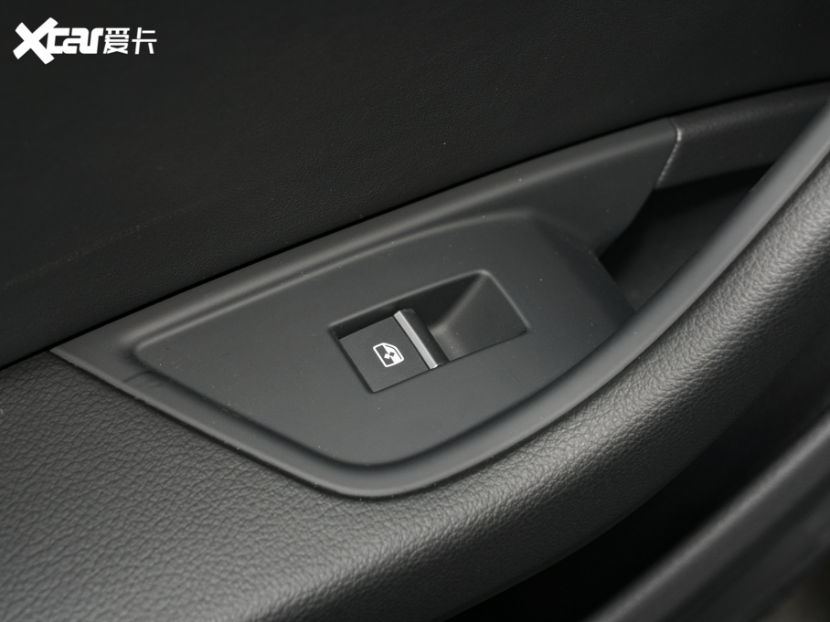 2022WA4(M) allroad quattro ѩ\Ӱ