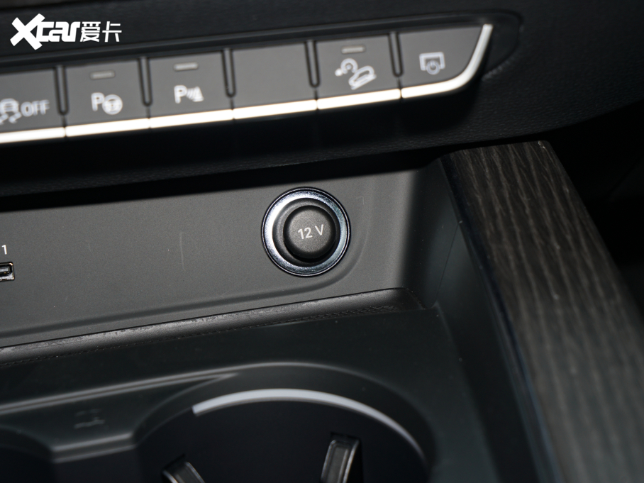 2022WA4(M) allroad quattro ѩ\Ӱ