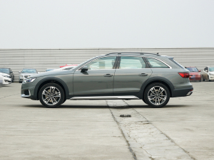 2022款allroad quattro 正侧（左）