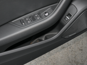 2022allroad quattro ѩ\Ӱ ǰTg