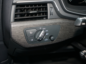 2022allroad quattro ѩ\Ӱ п؅^