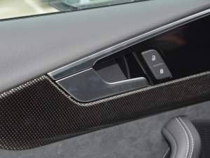 2022��S4 3.0TFSI �п؅^