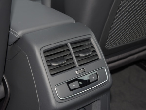 2022��S4 3.0TFSI �п؅^