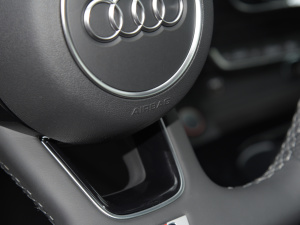 2022��S4 3.0TFSI �п؅^