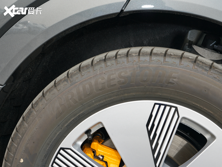 2022We-tron(M) Sportback 55 quattro A