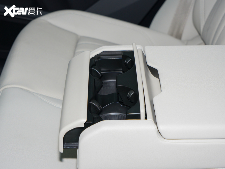 2022?yun)We-tron(M(jn)) Sportback 55 quattro A