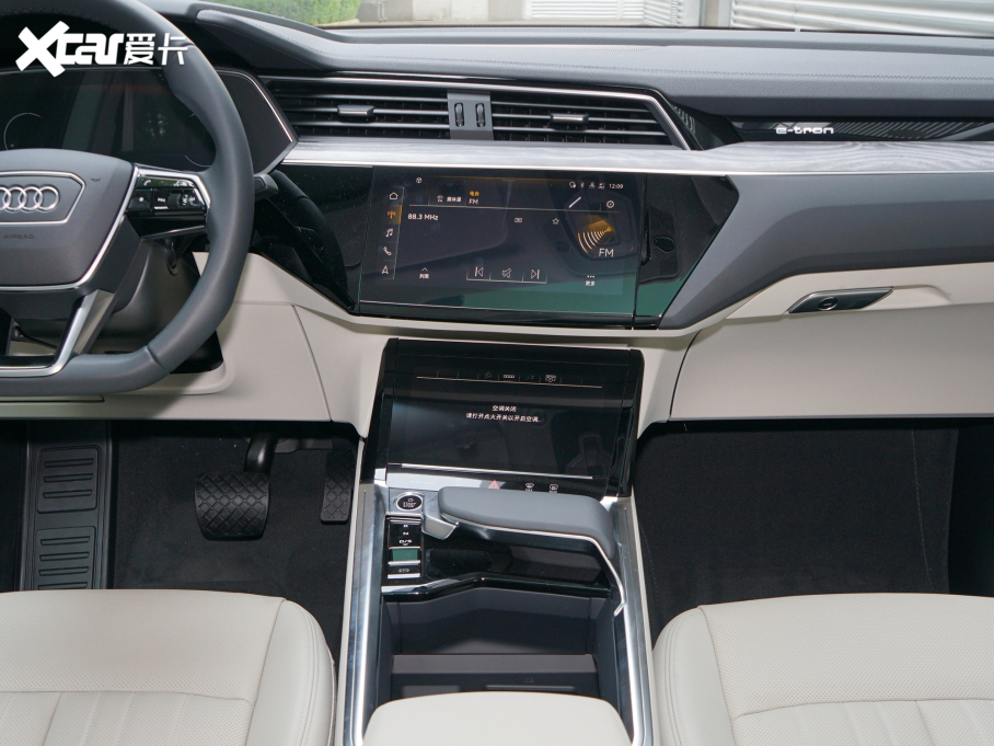 2022We-tron(M(jn)) Sportback 55 quattro A