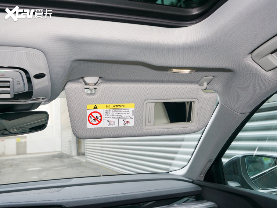 2022��W��e-tron(�M��) Sportback 55 quattro ���A��