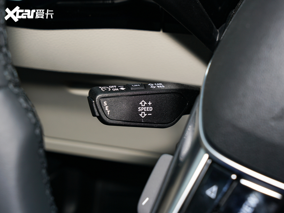 2022We-tron(M) Sportback 55 quattro A