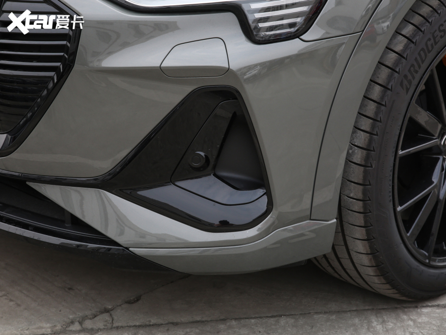 2022?yun)We-tron(M(jn)) Sportback 55 quattro 