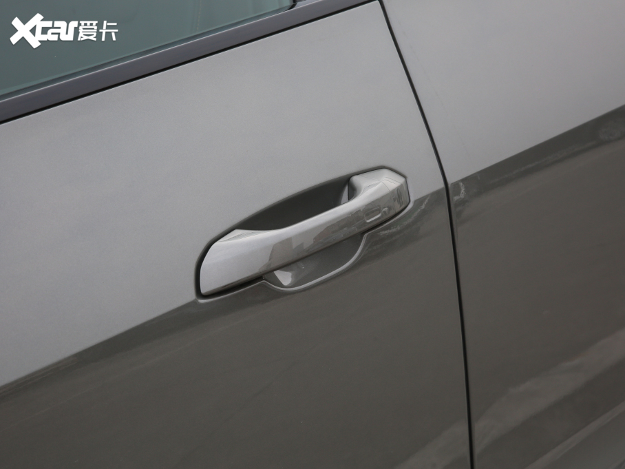 2022We-tron(M) Sportback 55 quattro 