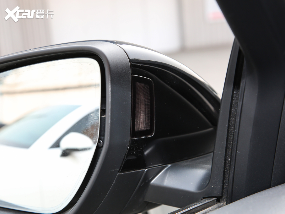 2022We-tron(M) Sportback 55 quattro 