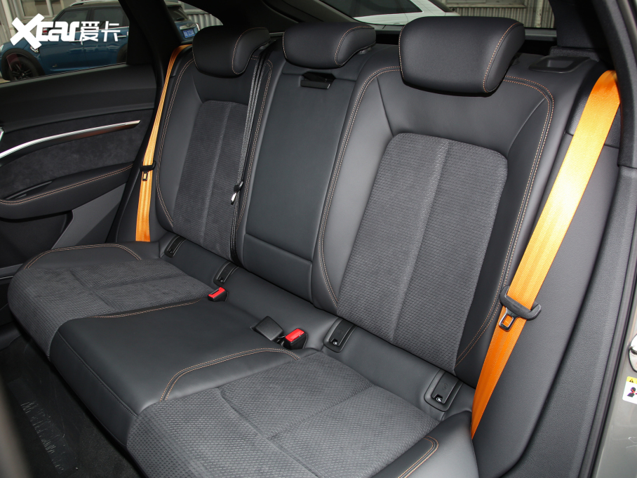 2022?yun)We-tron(M(jn)) Sportback 55 quattro 