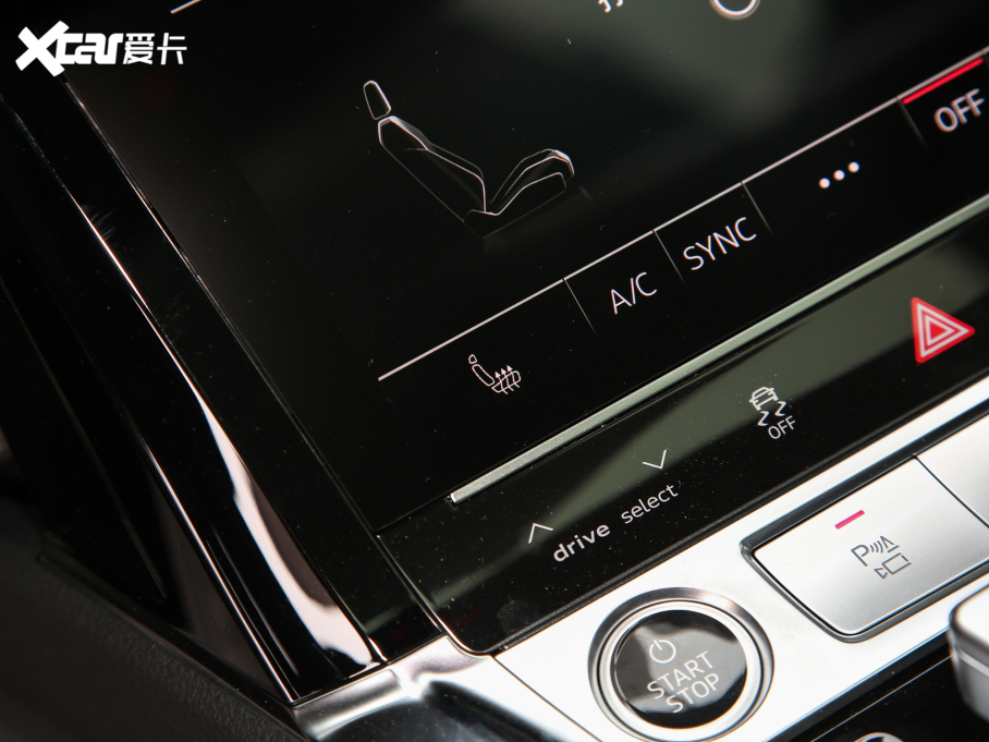 2022We-tron(M) Sportback 55 quattro 