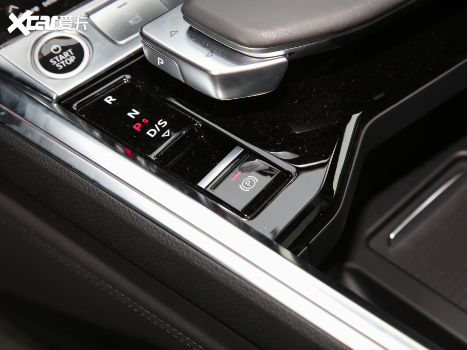 2022?yun)We-tron(M(jn)) Sportback 55 quattro 