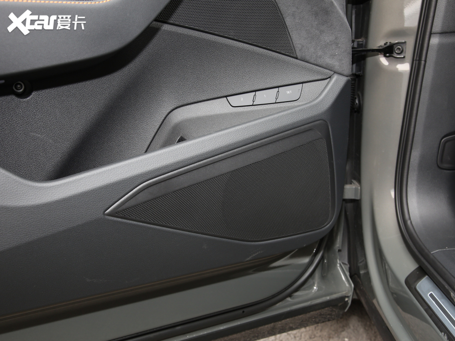 2022We-tron(M) Sportback 55 quattro 