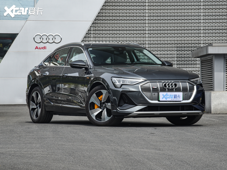 2022We-tron(M) Sportback 55 quattro x