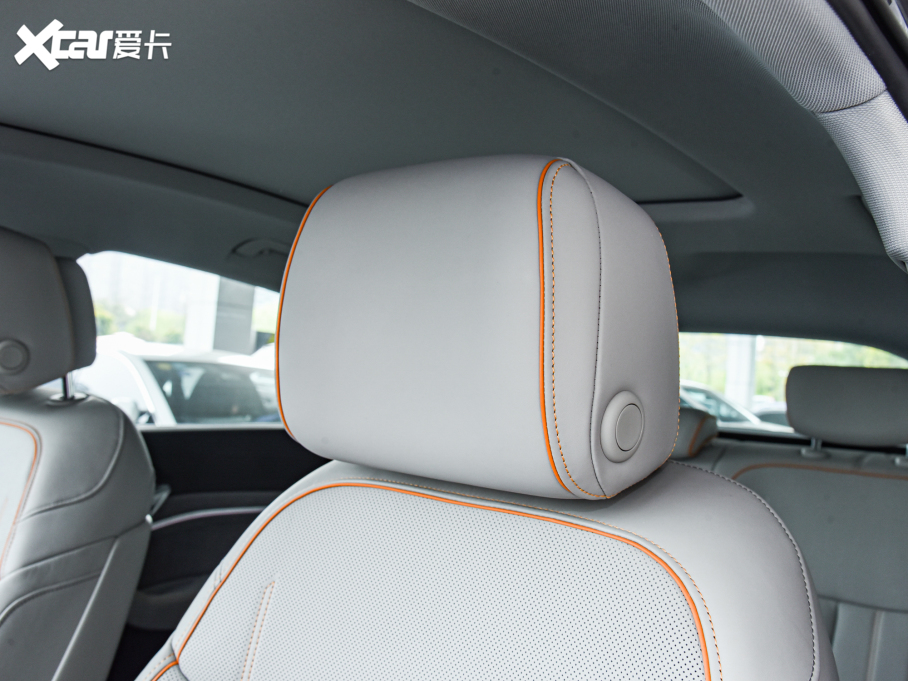 2022We-tron(M) Sportback 55 quattro x