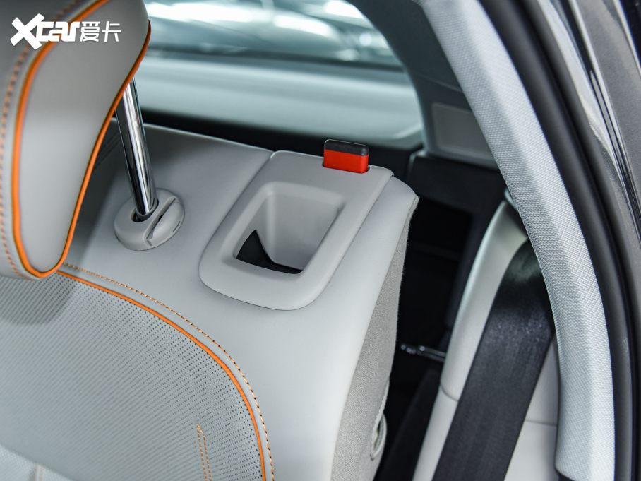 2022We-tron(M) Sportback 55 quattro x