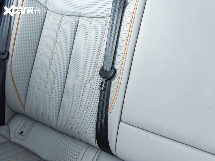 2022We-tron(M) Sportback 55 quattro x