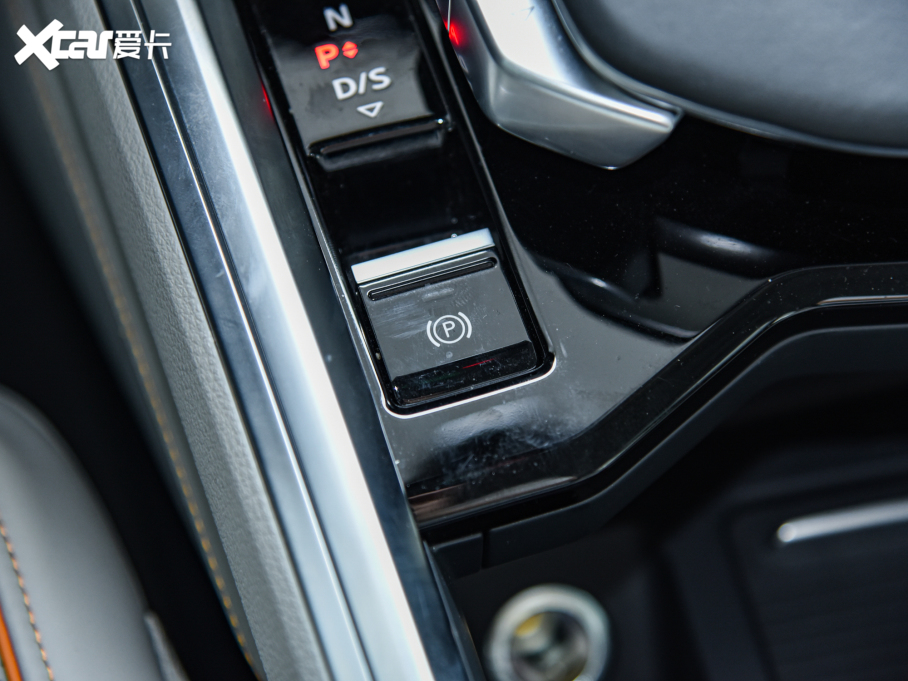 2022We-tron(M) Sportback 55 quattro x