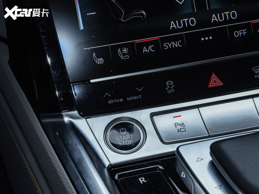 2022We-tron(M) Sportback 55 quattro x