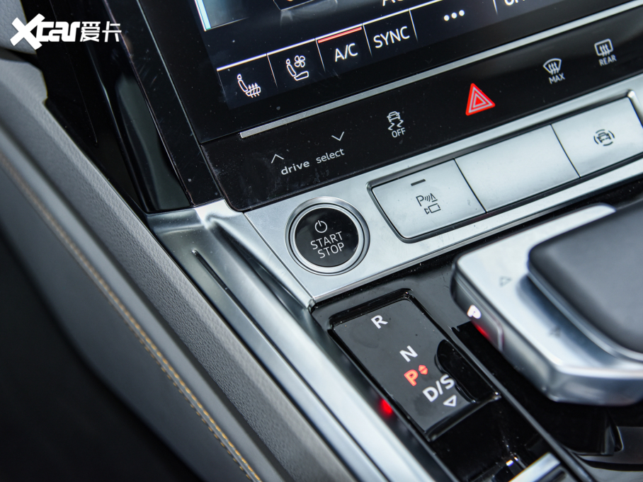 2022We-tron(M) Sportback 55 quattro x