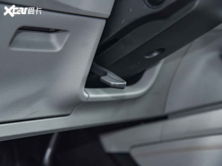 2022We-tron(M) Sportback 55 quattro x