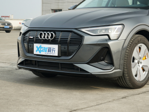 2022Sportback 55 quattro A ^