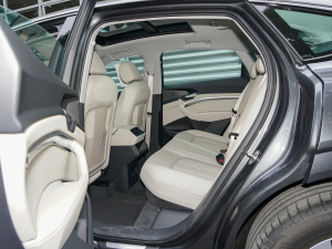 2022Sportback 55 quattro A g