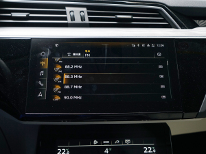 2022Sportback 55 quattro A п؅^