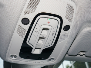 2022Sportback 55 quattro A п؅^