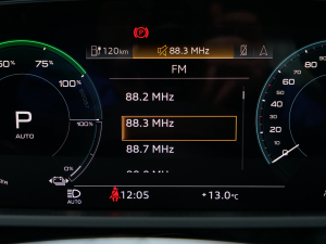 2022Sportback 55 quattro A п؅^