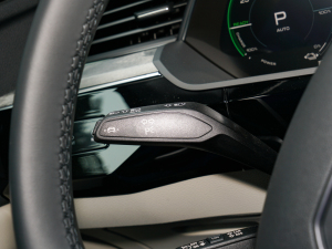 2022Sportback 55 quattro A п؅^