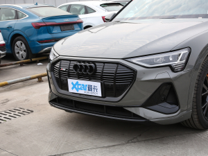 2022Sportback 55 quattro  ^