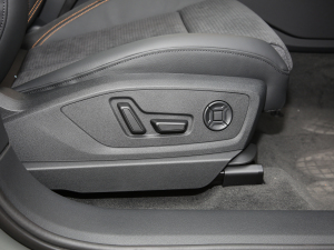 2022Sportback 55 quattro  g