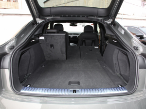 2022Sportback 55 quattro  g