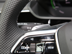 2022Sportback 55 quattro  п؅^