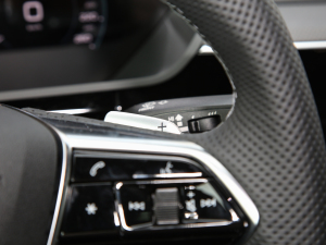 2022Sportback 55 quattro  п؅^