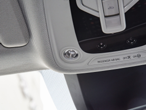 2022Sportback 55 quattro x п؅^